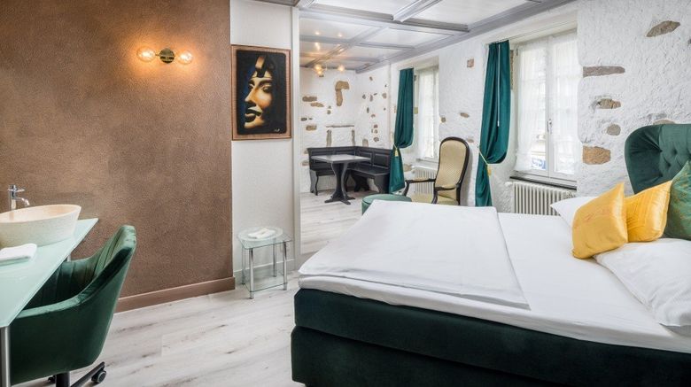 <b>Hotel Murtenhof & Crown Room</b>. Images powered by <a href="https://www.leonardoworldwide.com/" title="Leonardo Worldwide" target="_blank">Leonardo</a>.