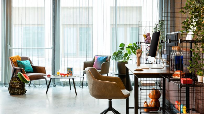 <b>Moxy Wuerzburg Lobby</b>. Images powered by <a href="https://www.leonardoworldwide.com/" title="Leonardo Worldwide" target="_blank">Leonardo</a>.