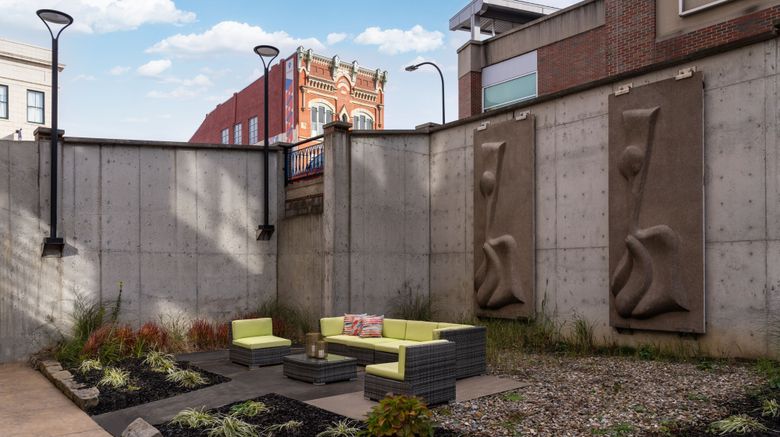 <b>Blu-Tique Hotel, Tribute Portfolio Hotel Exterior</b>. Images powered by <a href="https://www.leonardoworldwide.com/" title="Leonardo Worldwide" target="_blank">Leonardo</a>.