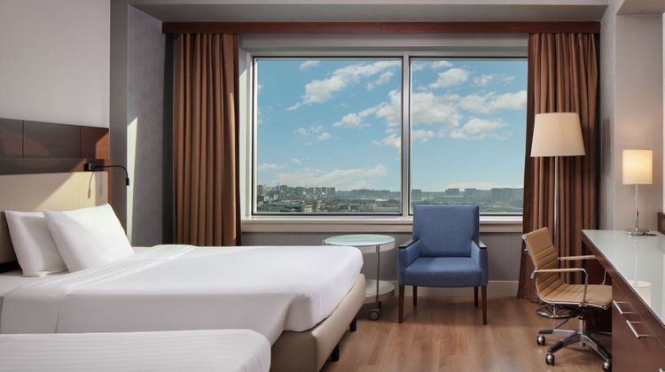 Delta Hotels Istanbul West Room