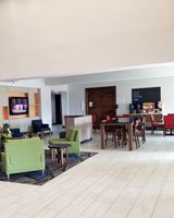Holiday Inn Express & Suites Dallas East