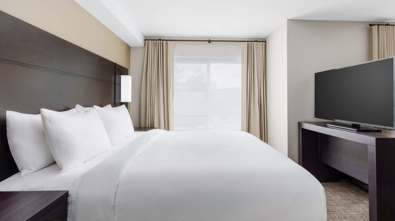 <b>Residence Inn New Haven Hamden Suite</b>. Images powered by <a href="https://www.leonardoworldwide.com/" title="Leonardo Worldwide" target="_blank">Leonardo</a>.