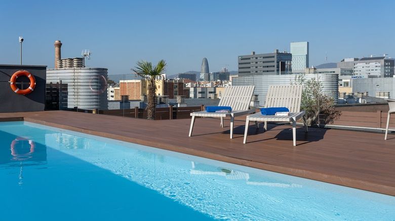 <b>Attica 21 Barcelona Mar Pool</b>. Images powered by <a href="https://www.leonardoworldwide.com/" title="Leonardo Worldwide" target="_blank">Leonardo</a>.