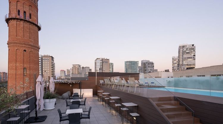 Attica 21 Barcelona Mar Pool
