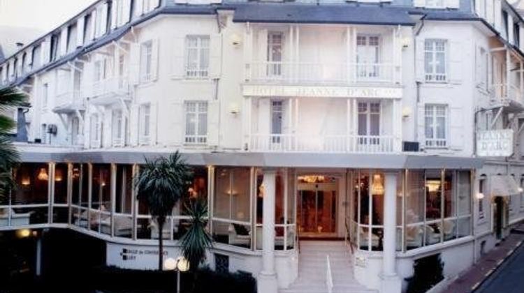 Hotel Jeanne d'Arc Exterior