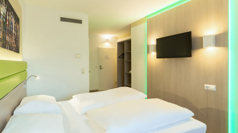 <b>B&B Hotel Bochum-Hbf Room</b>. Images powered by <a href="https://www.leonardoworldwide.com/" title="Leonardo Worldwide" target="_blank">Leonardo</a>.
