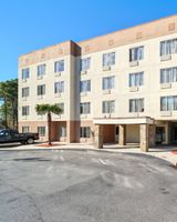 Red Roof Suites Fayetteville-Fort Bragg