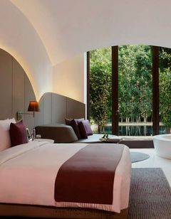 The Roseate New Delhi
