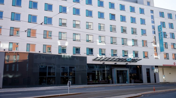 Motel One Nuernberg-City Exterior