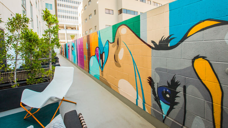 <b>Kimpton Hotel Wilshire Exterior</b>. Images powered by <a href="https://www.leonardoworldwide.com/" title="Leonardo Worldwide" target="_blank">Leonardo</a>.