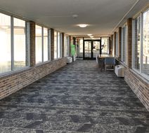 Holiday Inn Cleveland-Mayfield Lobby