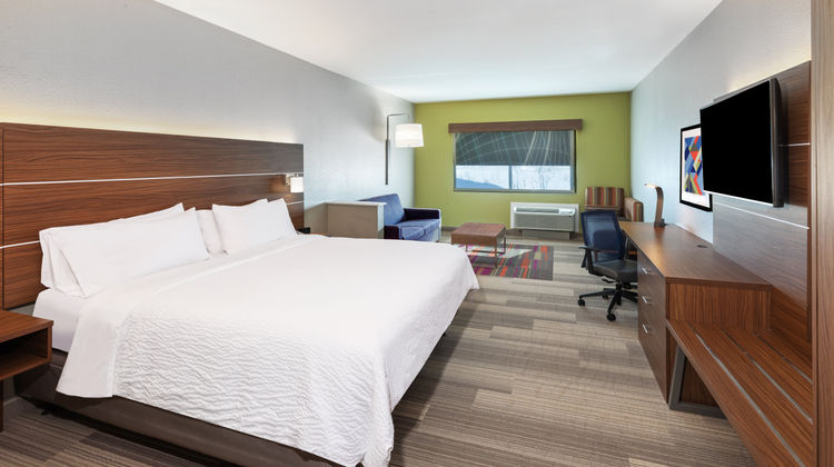 Holiday Inn Express & Suites Dalhart Room