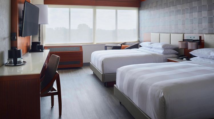 Detroit Marriott Southfield Room