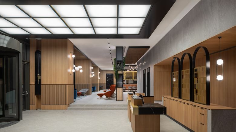<b>Courtyard Cluj-Napoca Downtown Lobby</b>. Images powered by <a href="https://www.leonardoworldwide.com/" title="Leonardo Worldwide" target="_blank">Leonardo</a>.