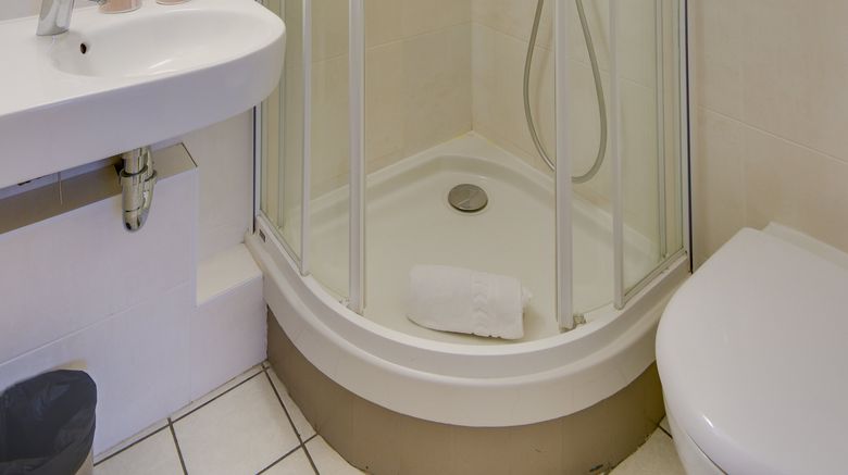 <b>Best Hotel Lille Room</b>. Images powered by <a href="https://www.leonardoworldwide.com/" title="Leonardo Worldwide" target="_blank">Leonardo</a>.