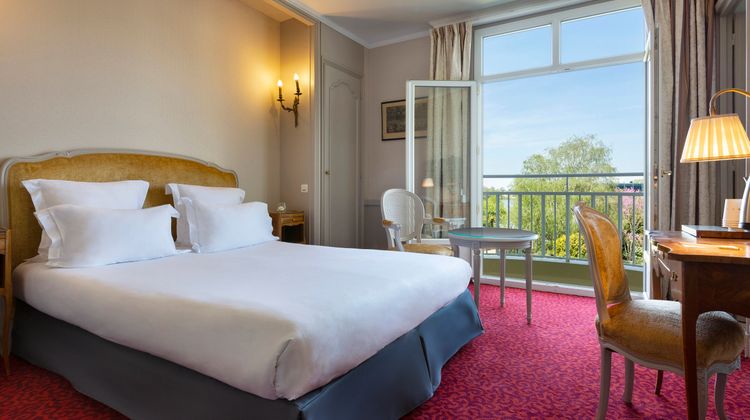 Grand Hotel Barriere Room