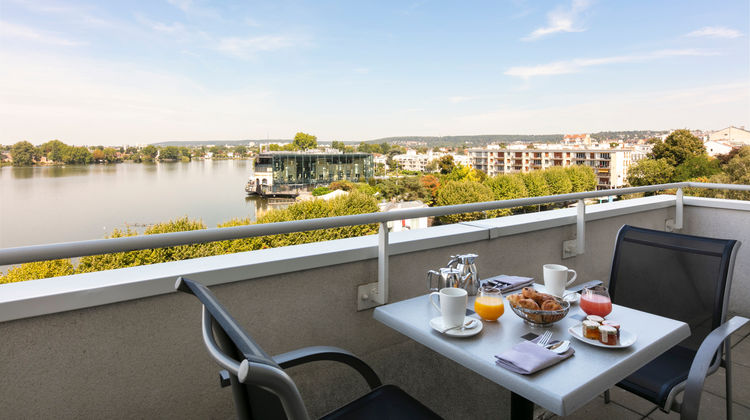 Grand Hotel Barriere Suite