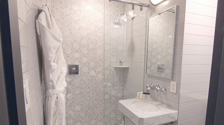 <b>Hotel Edison Room</b>. Images powered by <a href="https://www.leonardoworldwide.com/" title="Leonardo Worldwide" target="_blank">Leonardo</a>.