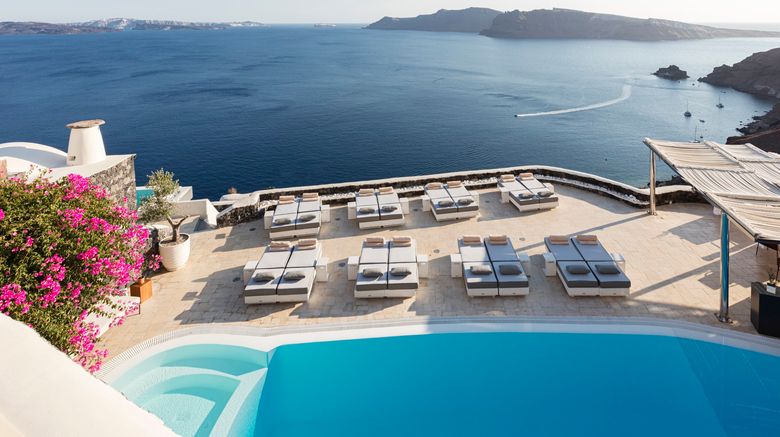 <b>Canaves Oia Suites & Spa Pool</b>. Images powered by <a href="https://www.leonardoworldwide.com/" title="Leonardo Worldwide" target="_blank">Leonardo</a>.