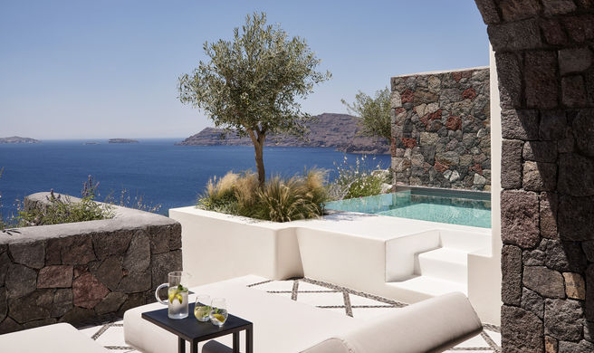 Canaves Oia Suites & Spa Exterior