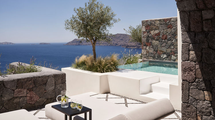 Canaves Oia Suites & Spa Exterior