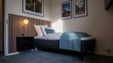 Phonix Hotel Room