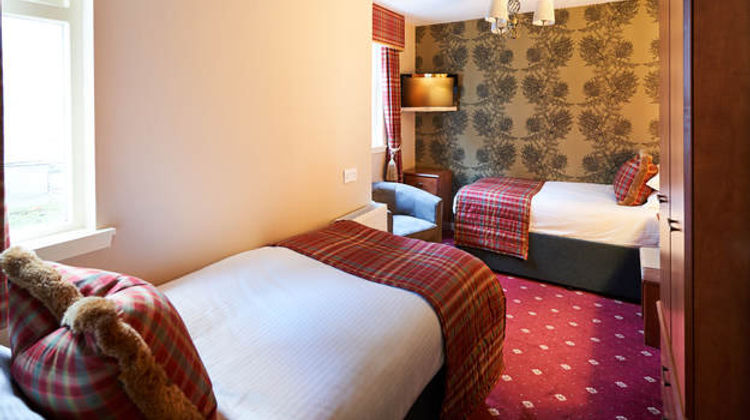 Loch Kinord Hotel Room