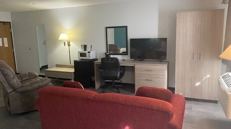 Heritage Inn Express Suite