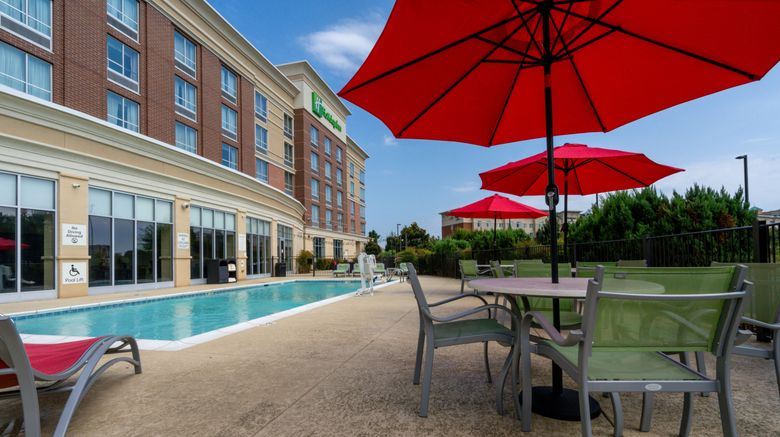 <b>Holiday Inn Murfreesboro Pool</b>. Images powered by <a href="https://www.leonardoworldwide.com/" title="Leonardo Worldwide" target="_blank">Leonardo</a>.