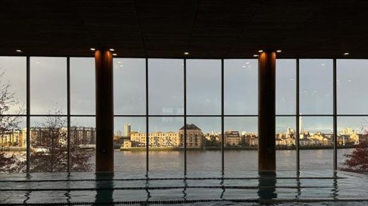 Canary Riverside Plaza Hotel Recreation