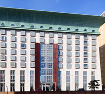 Canary Riverside Plaza Hotel Exterior