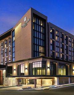 Cascade Hotel, a Tribute Portfolio Hotel