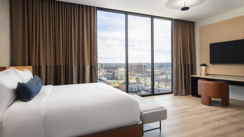 <b>Cascade Hotel, a Tribute Portfolio Hotel Room</b>. Images powered by <a href="https://www.leonardoworldwide.com/" title="Leonardo Worldwide" target="_blank">Leonardo</a>.