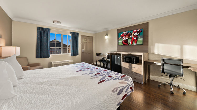 Red Roof Inn Los Angeles–Bellflower Room