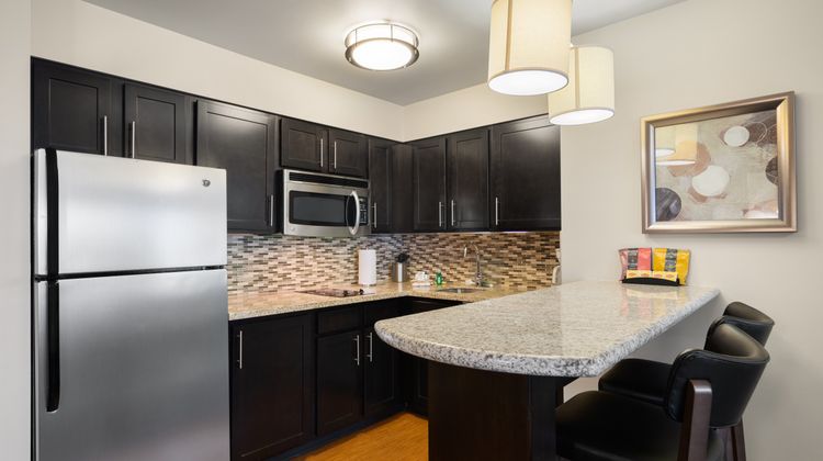 Staybridge Suites Midvale Suite