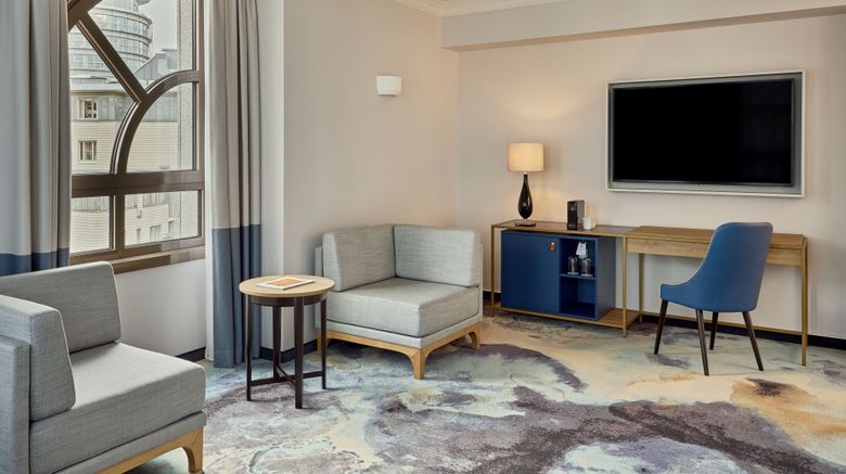 <b>Hamburg Marriott Hotel Suite</b>. Images powered by <a href="https://www.leonardoworldwide.com/" title="Leonardo Worldwide" target="_blank">Leonardo</a>.