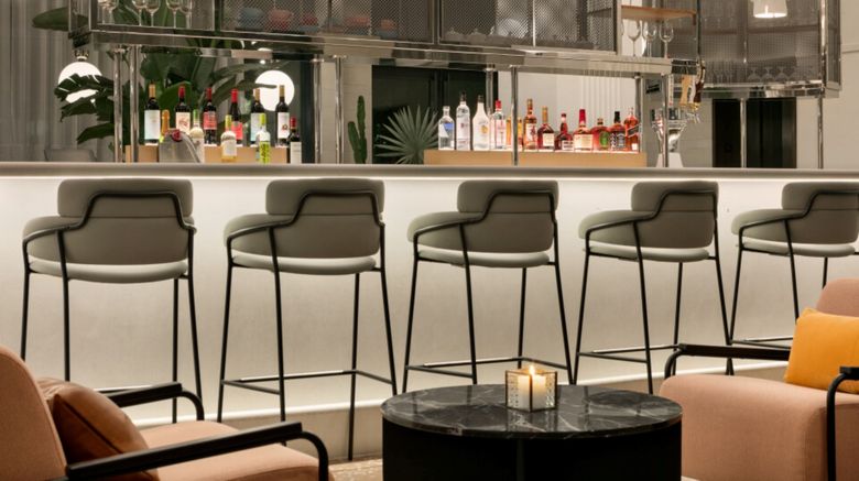 <b>Hotel Indigo Williamsburg Restaurant</b>. Images powered by <a href="https://www.leonardoworldwide.com/" title="Leonardo Worldwide" target="_blank">Leonardo</a>.