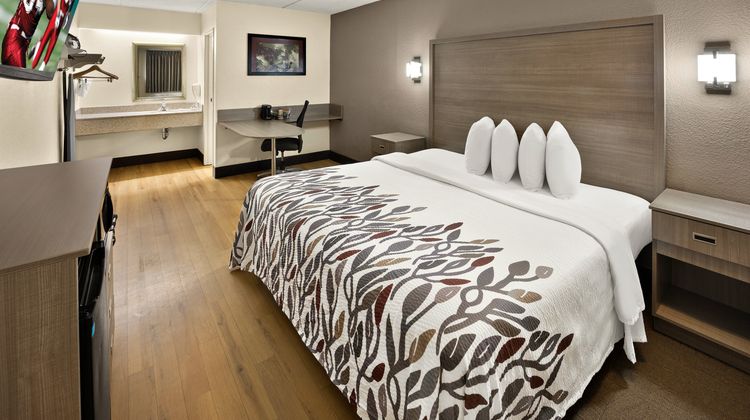 Red Roof Inn Chapel Hill - UNC Room