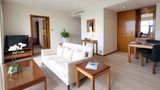 <b>Canary Riverside Plaza Hotel Suite</b>. Images powered by <a href="https://www.leonardoworldwide.com/" title="Leonardo Worldwide" target="_blank">Leonardo</a>.