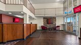 Red Roof Inn & Suites Cave City Lobby