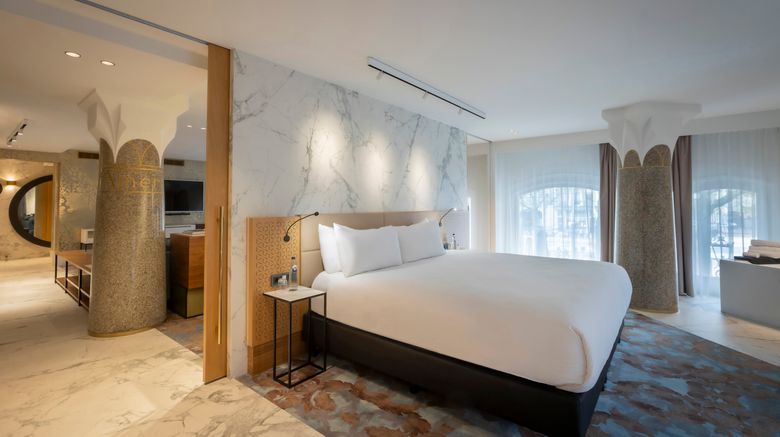<b>Clayton Hotel Amsterdam American Suite</b>. Images powered by <a href="https://www.leonardoworldwide.com/" title="Leonardo Worldwide" target="_blank">Leonardo</a>.
