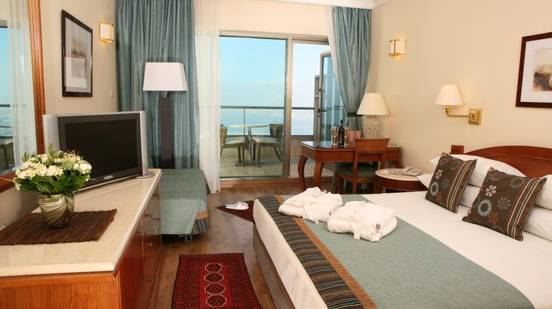 <b>Crowne Plaza Haifa Room</b>. Images powered by <a href="https://www.leonardoworldwide.com/" title="Leonardo Worldwide" target="_blank">Leonardo</a>.