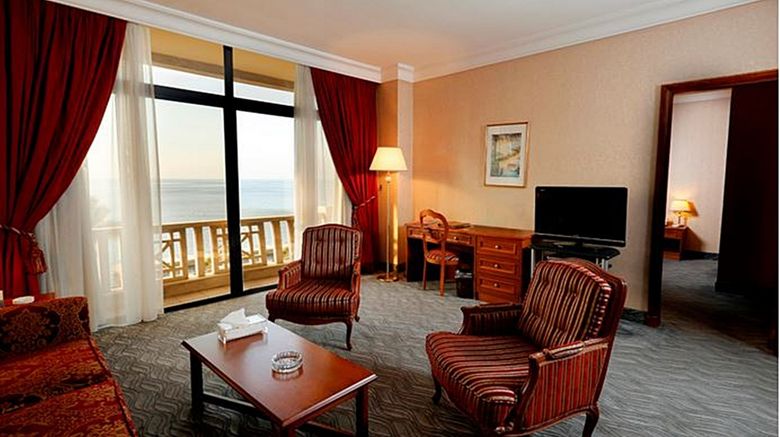 <b>Bayview Hotel Suite</b>. Images powered by <a href="https://www.leonardoworldwide.com/" title="Leonardo Worldwide" target="_blank">Leonardo</a>.