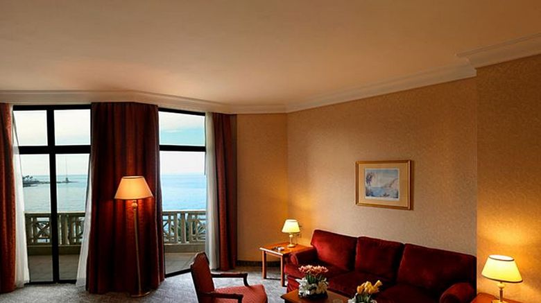 <b>Bayview Hotel Suite</b>. Images powered by <a href="https://www.leonardoworldwide.com/" title="Leonardo Worldwide" target="_blank">Leonardo</a>.