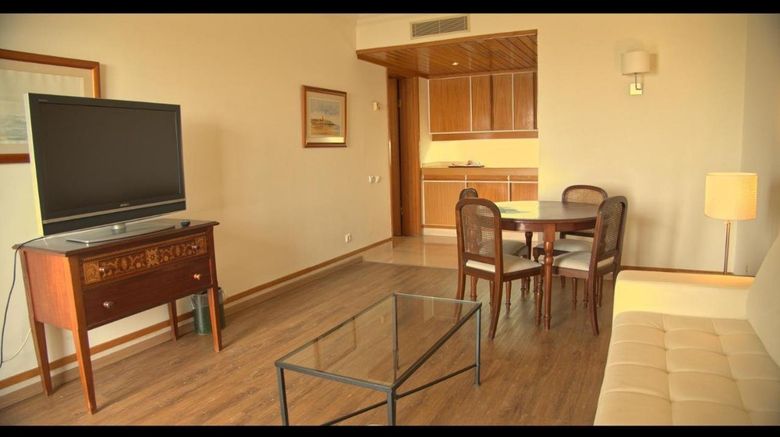 <b>Hotel Solar Palmeiras Suite</b>. Images powered by <a href="https://www.leonardoworldwide.com/" title="Leonardo Worldwide" target="_blank">Leonardo</a>.