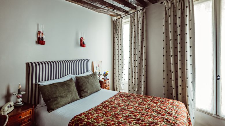 <b>Maison Saintonge Room</b>. Images powered by <a href="https://www.leonardoworldwide.com/" title="Leonardo Worldwide" target="_blank">Leonardo</a>.