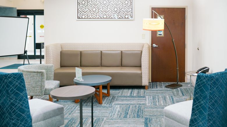 <b>Holiday Inn Express Hotel & Suites Exterior</b>. Images powered by <a href="https://www.leonardoworldwide.com/" title="Leonardo Worldwide" target="_blank">Leonardo</a>.
