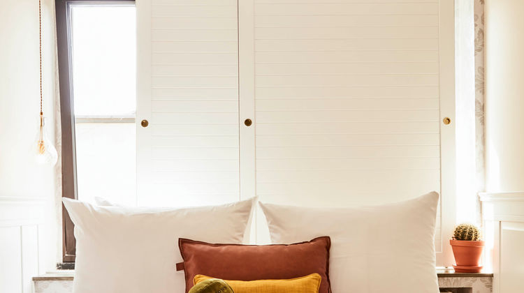 Max Brown Midtown Exterior