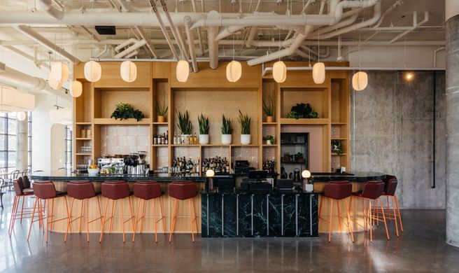Waymore's Guest House Lobby