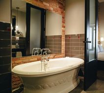 Le Place d'Armes Hotel & Suites Room